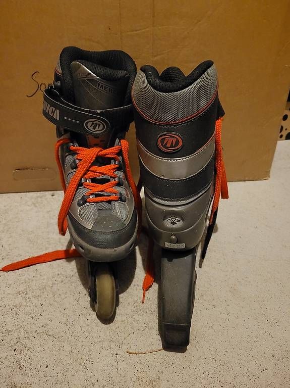 Pattini in linea & Pattini a rotelle: Inline Skates – Usato da Beromünster venduto da Elektrox 1