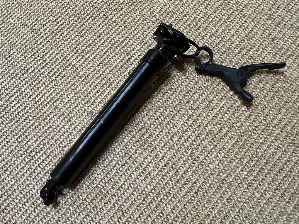 Pezzi di ricambio: Tige de selle télescopique 31,6mm – Usato da Biel/Bienne venduto da pat_kh7v