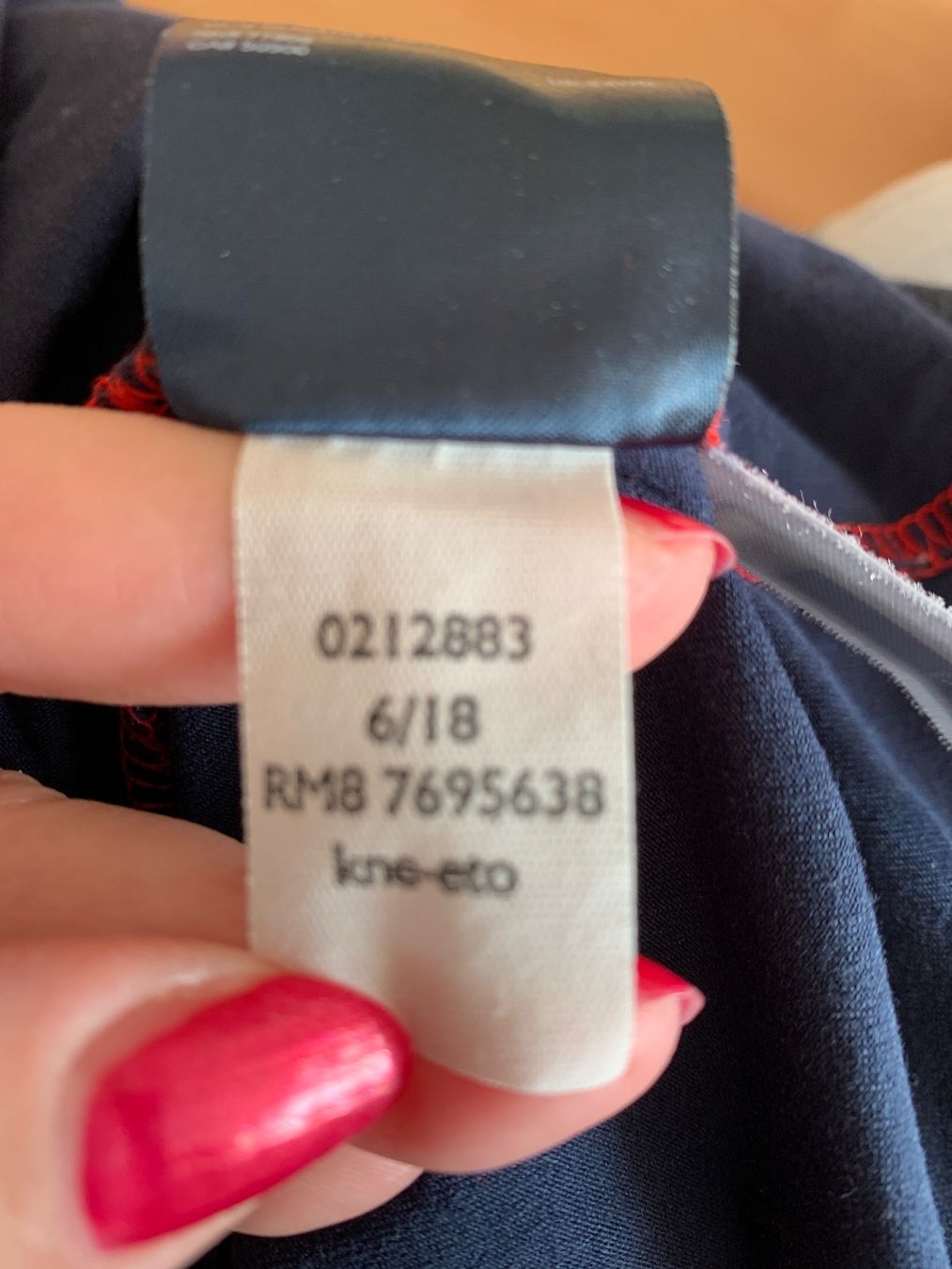 Tommy Hilfiger Vestiti: Jolie robe Tommy Hilfiger taille M – Usato da MEYRIN venduto da Gwendo10 3
