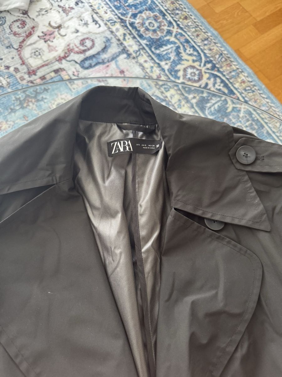 Zara Mäntel: Schwarzer Trenchcoat  – Gebraucht aus Bottighofen von mlj_5dlb 2