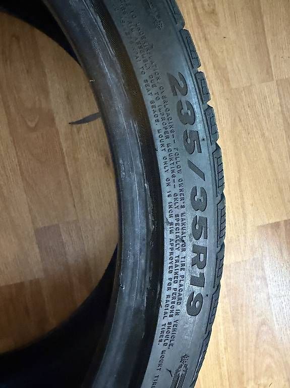Pneumatici & Ruote complete: Winterreife Yokohama – Usato da Pfäffikon SZ venduto da Zule8808 4
