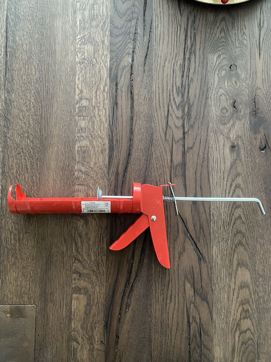 Tutti gli attrezzi: Silicone / Caulking gun – Usato da Basel venduto da dav_md59