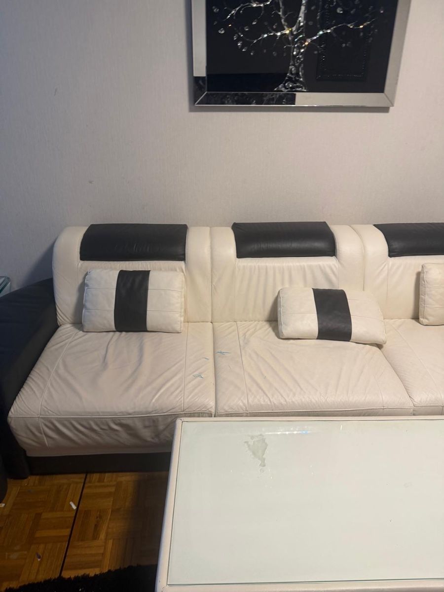 Divani: URGENT A VENDRE Ensemble canapés: 3, 2 et 1 place + table – Usato da Lausanne venduto da HBM_10