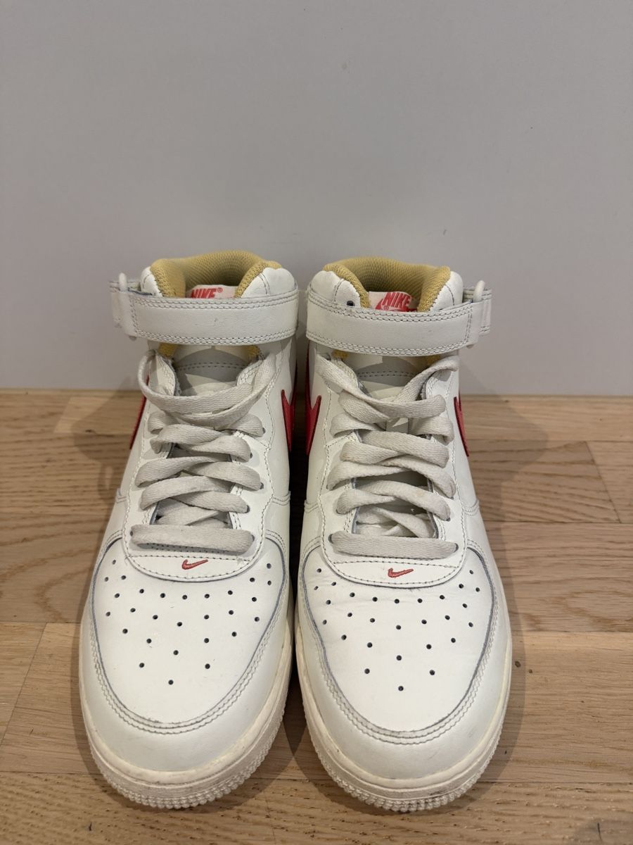 Nike Herrenschuhe: Nike Air Force 1 - 39.5 – Gebraucht aus Winterthur von don_fabio 4