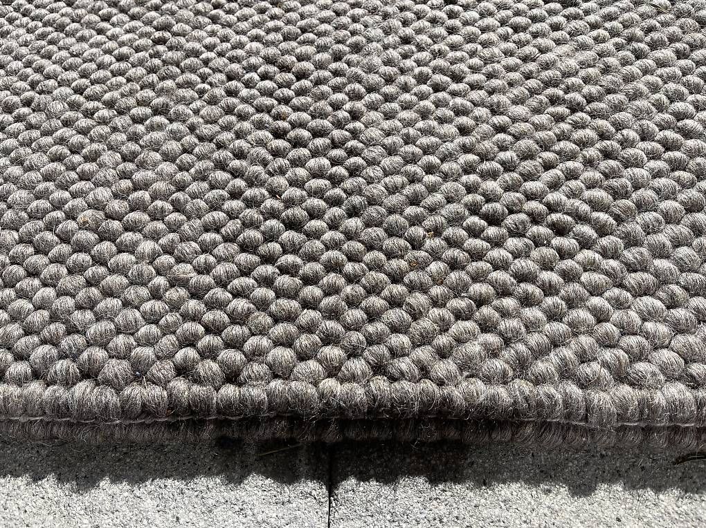 Tappeti: Qualitätswollteppich beige-hellgrau – Usato da Thalwil venduto da Suleigl 3