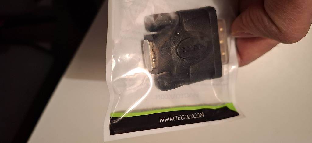 Adaptateurs: DVI-auf-HDMI-Addapter – D'occasion à Liestal par Tryit.71 2