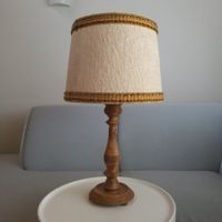 60er Jahren / fein gearbeitete Holz-Tischlampe