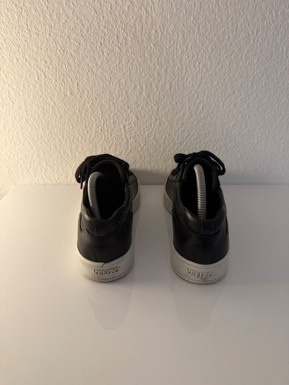 Kenzo Scarpe da uomo: Kenzo Sneaker – Usato da Basel venduto da yves0001 3