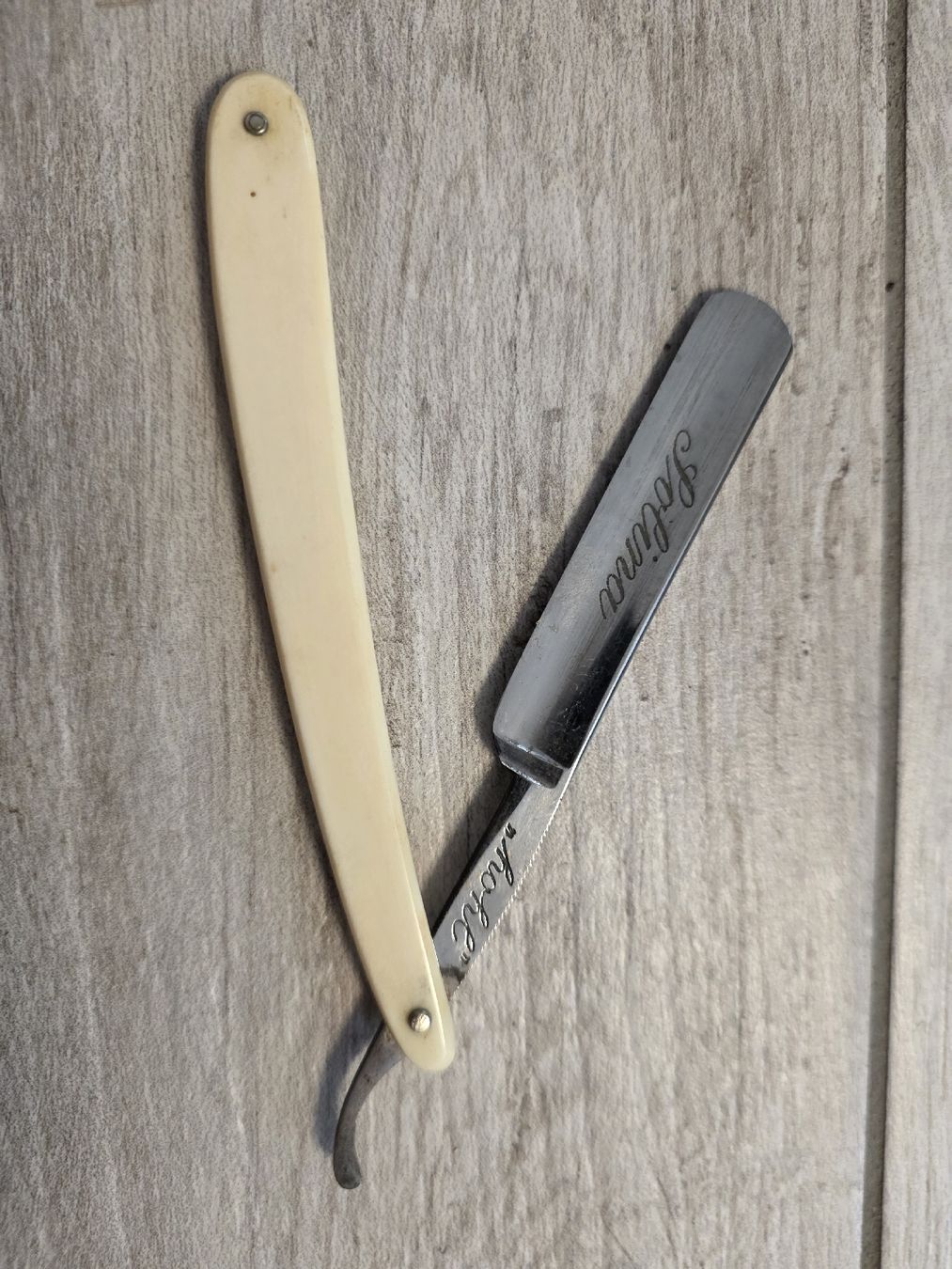 Rasoi & Lamette da barba: Rasiermesser Solina Hohl mit Etui  – Usato da Dorf venduto da Echo_Elements 4