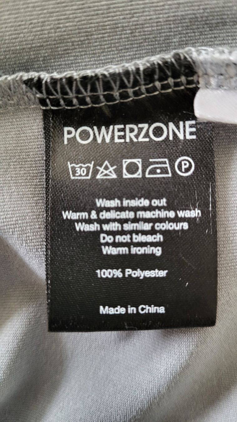 Vestes: Sportjacke Powerzone – D'occasion à Horw par Pfderi0 2