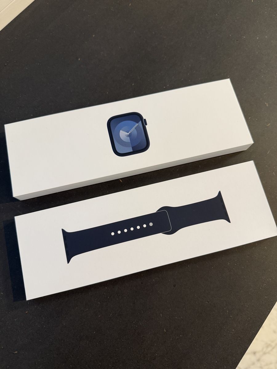 Apple Smartwatch: Apple Watch Series 9 45mm Midnight S/M GPS – Usato da Malans venduto da Ticco13