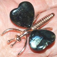 Deko Heilstein L-6318 – Libelle Labradorit 4x3,7 cm