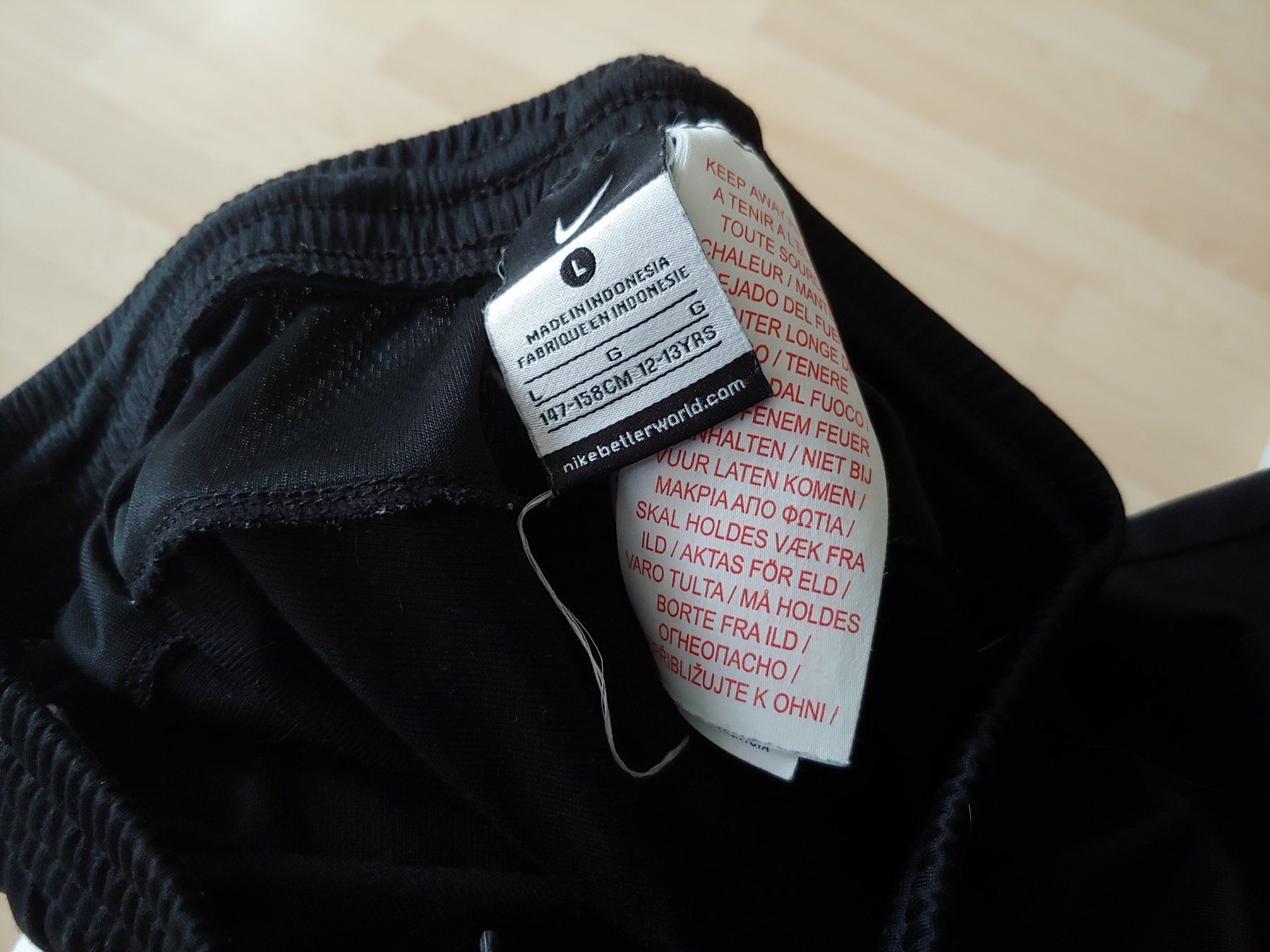 Pantaloni: 3 Sporthosen, Trainerhosen, Gr. S – Usato da Suhr venduto da andreas_2008 3