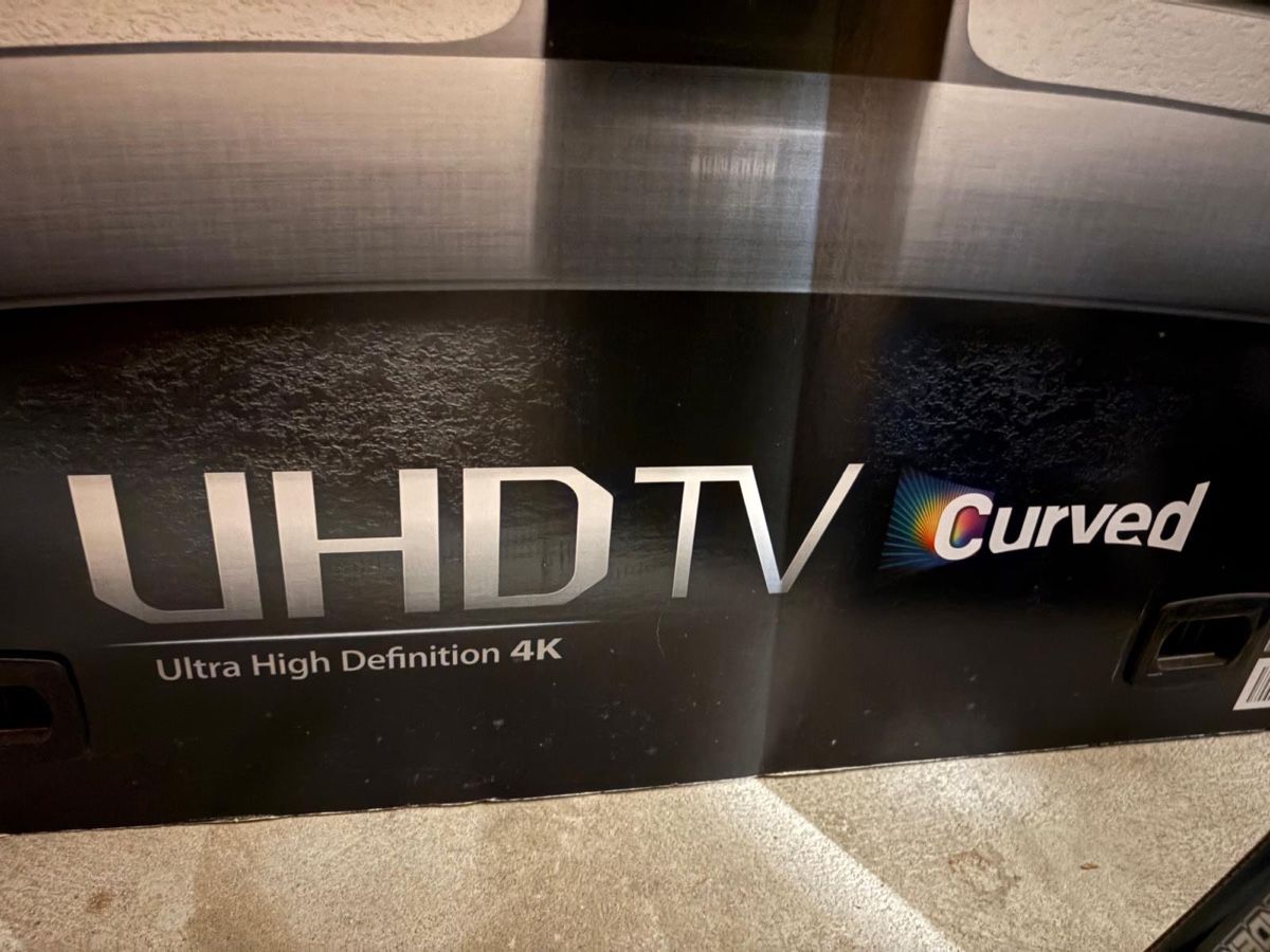 Televisori: Curved Samsung Fernseher – Usato da Bern venduto da sophiew 2