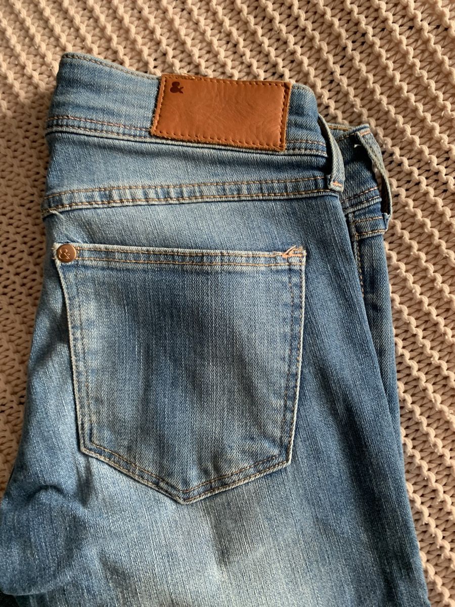 H&M Jeans: Jeans slim droit – Usato da Montreux venduto da Izapeche811 1