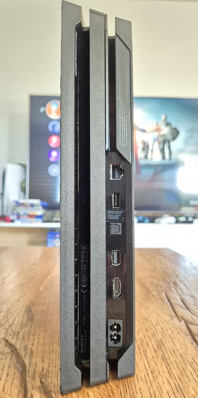Sony Console: PS4 Pro 1TB CUH-7216B – Usato da Au SG venduto da AlenCompany 3