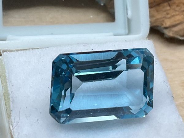 Blauer Topas Octagon 11.9ct, natuerlich (Neu (gemäss Beschreibung)) in ...