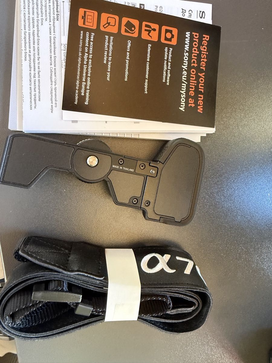 Sony Fotocamera: Sony a7cr silver body ( ILCE7CRS) – Nuovo (secondo la descrizione) da Chesalles-sur-moudon venduto da Momo1500 6