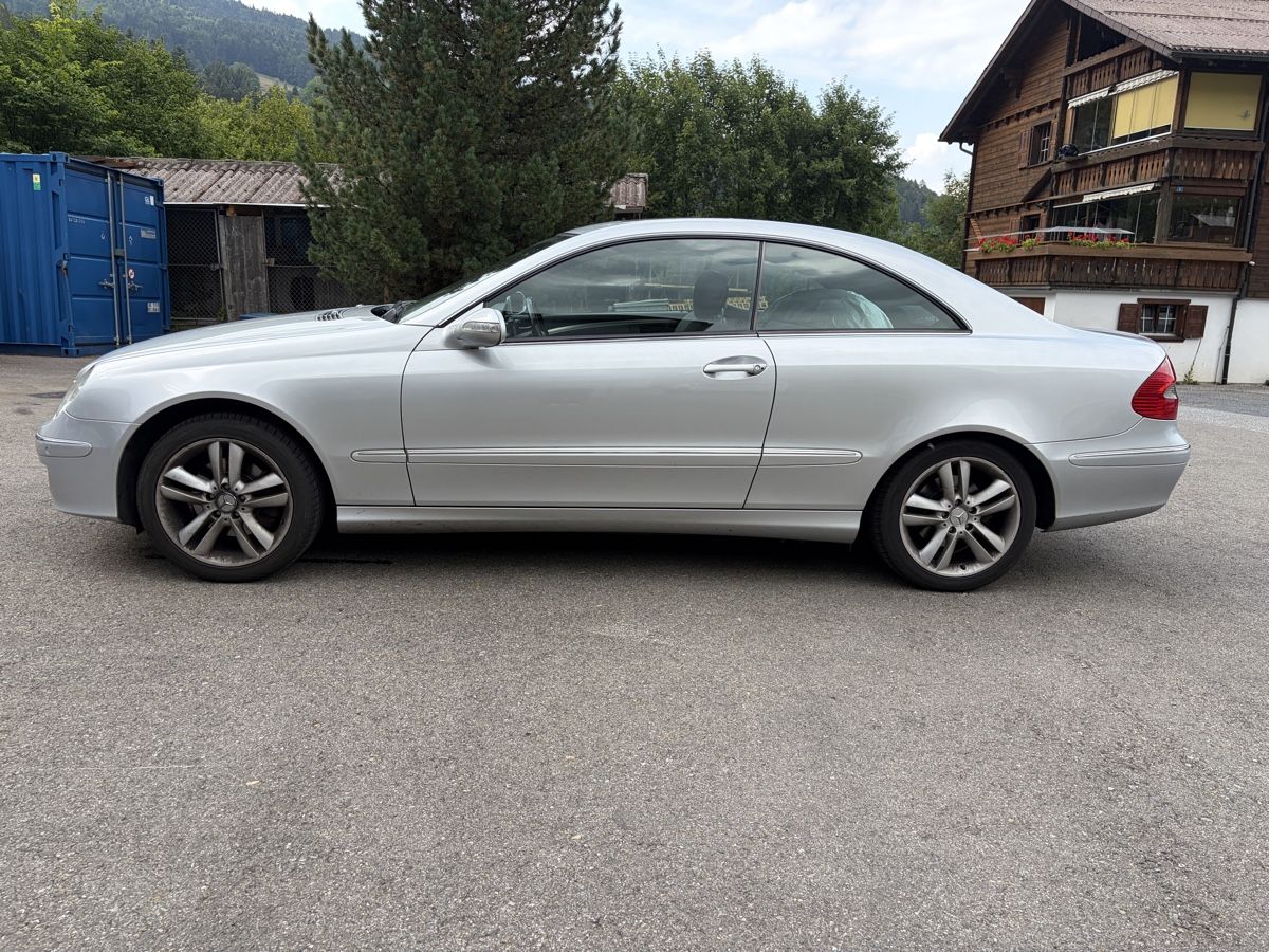 Mercedes-Benz Automobili: Mercedes CLK 280 – Usato da Vorderthal venduto da RKRepairs 3