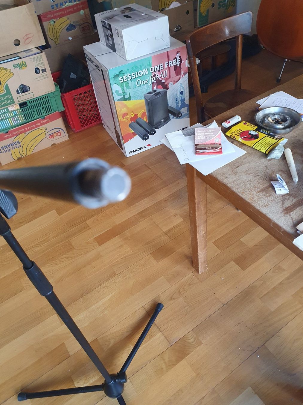 Supporti per strumenti musicali & leggii: Mikrofonständer Gebrauchsspuren – Usato da Zürich venduto da loosebone 4