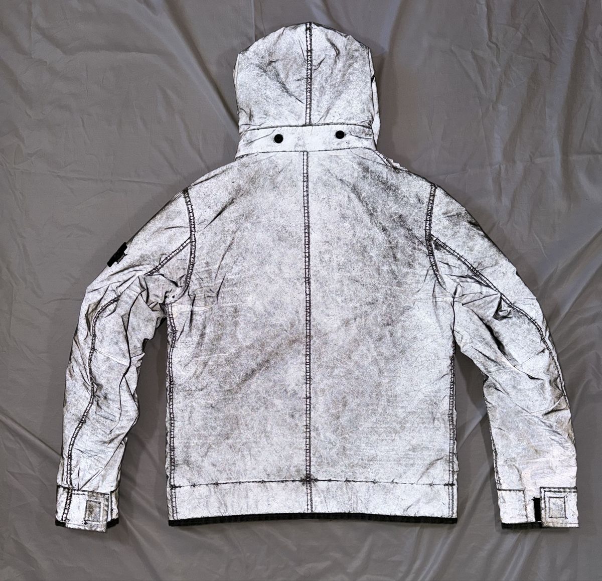 Stone Island Giacche: Stone Island Reflective  – Usato da Pfäffikon ZH venduto da Nataliia. 8