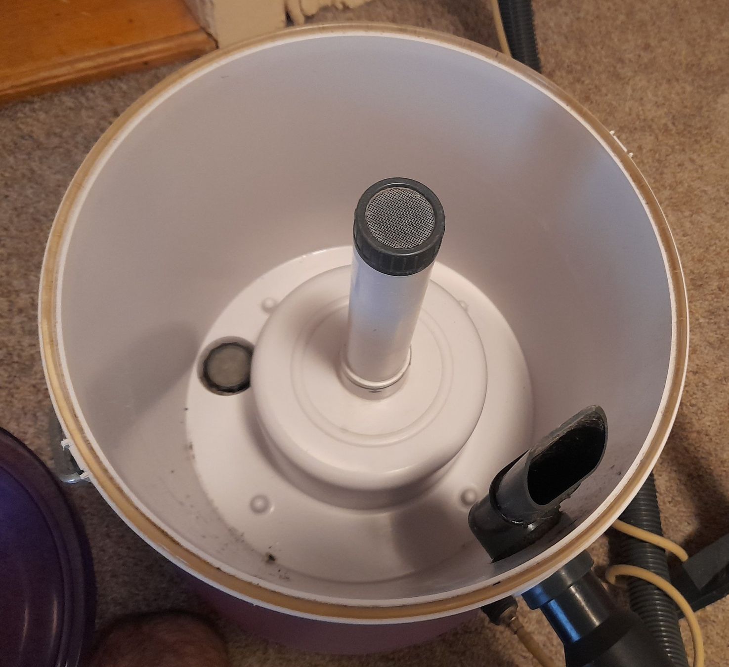 Cleanfix Aspirapolveri & Accessori: Home Cleaner Cleanfix – Usato da Herisau venduto da komodo0 3