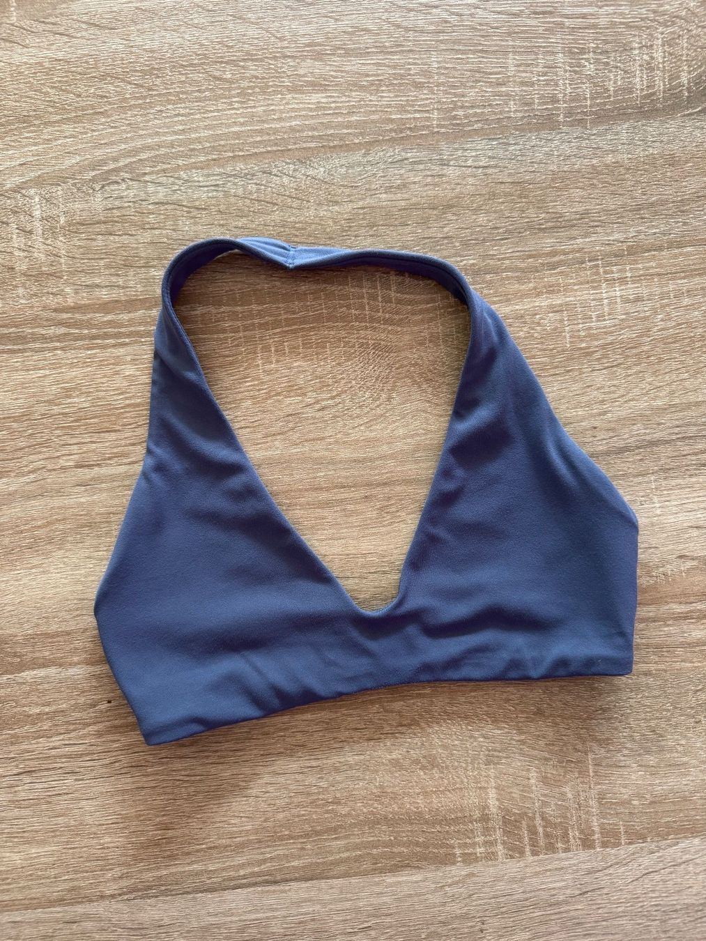 Tops: Oner Active SOFTMOTION™ MINIMAL HALTER NECK BRALETTE – Neu (gemäss Beschreibung) aus Zürich von SNovo