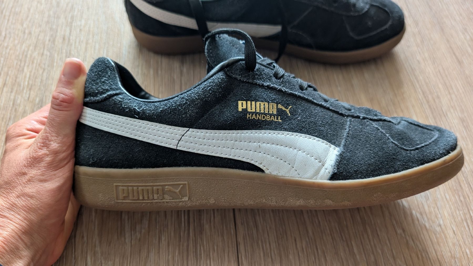 Puma Chaussures hommes: Puma  handball shoes size 42.5 – D'occasion à Ettingen par hms_w27b 3