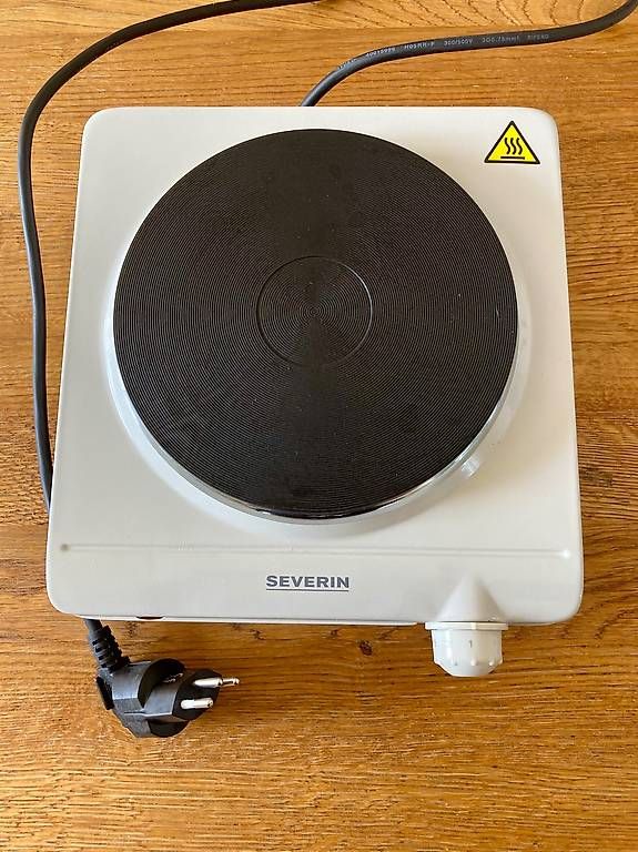 Servierplatten: Kochplatte – Gebraucht aus Adliswil von sbo_6w88