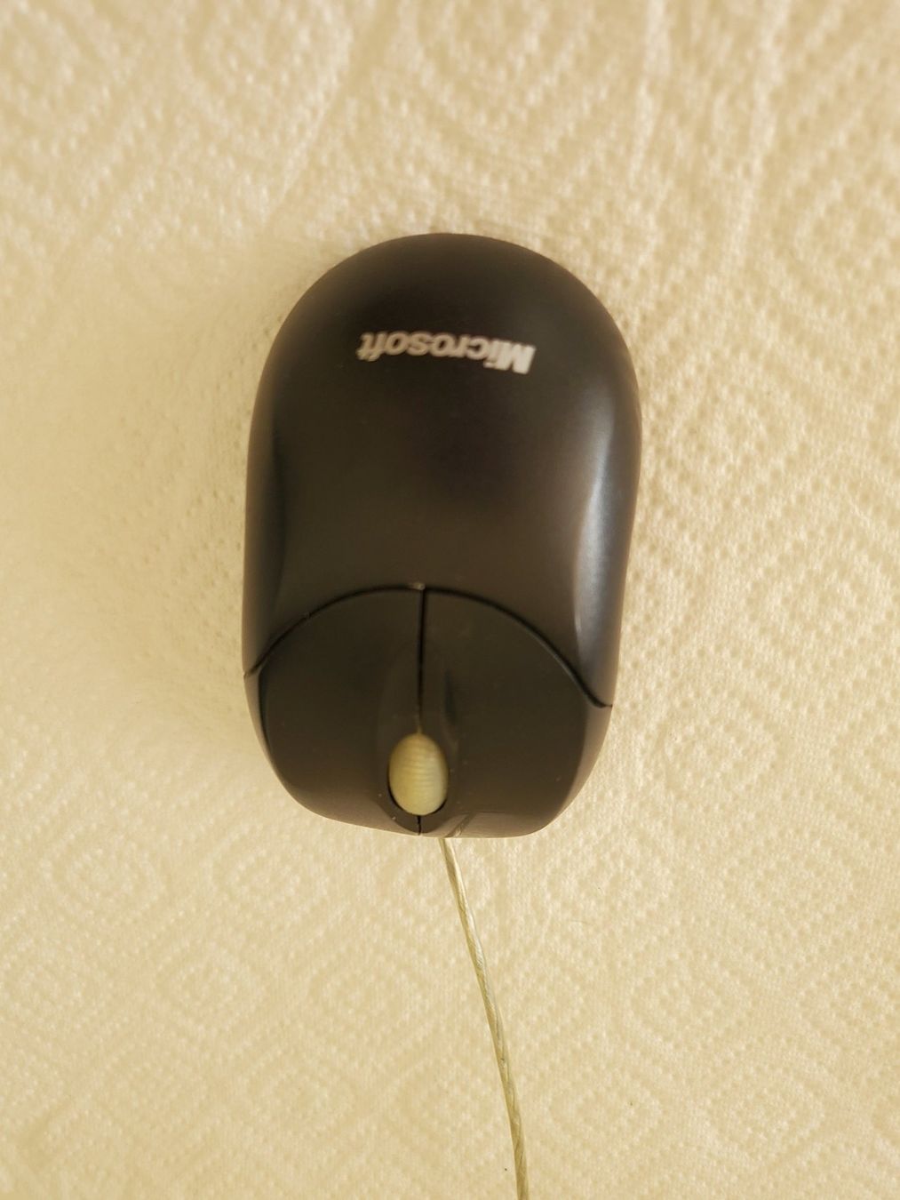 Microsoft Mouse: Microsoft USB Kabel kleine optische Maus – Nuovo (secondo la descrizione) da Unterägeri venduto da ani_pn8n 2