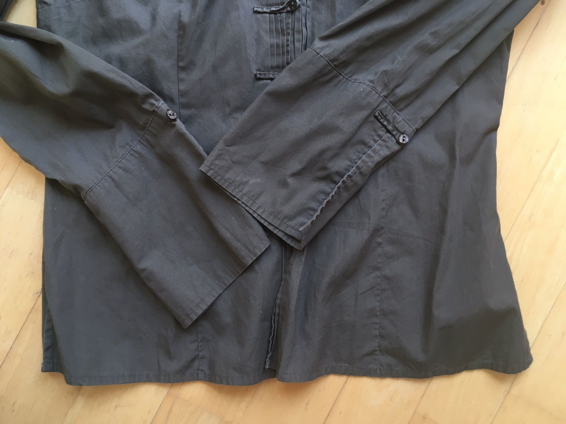 Mango Camicette: Bluse von Mango MNG, Khaki Gr. M – Nuovo (secondo la descrizione) da Zürich venduto da mignonmignon 2
