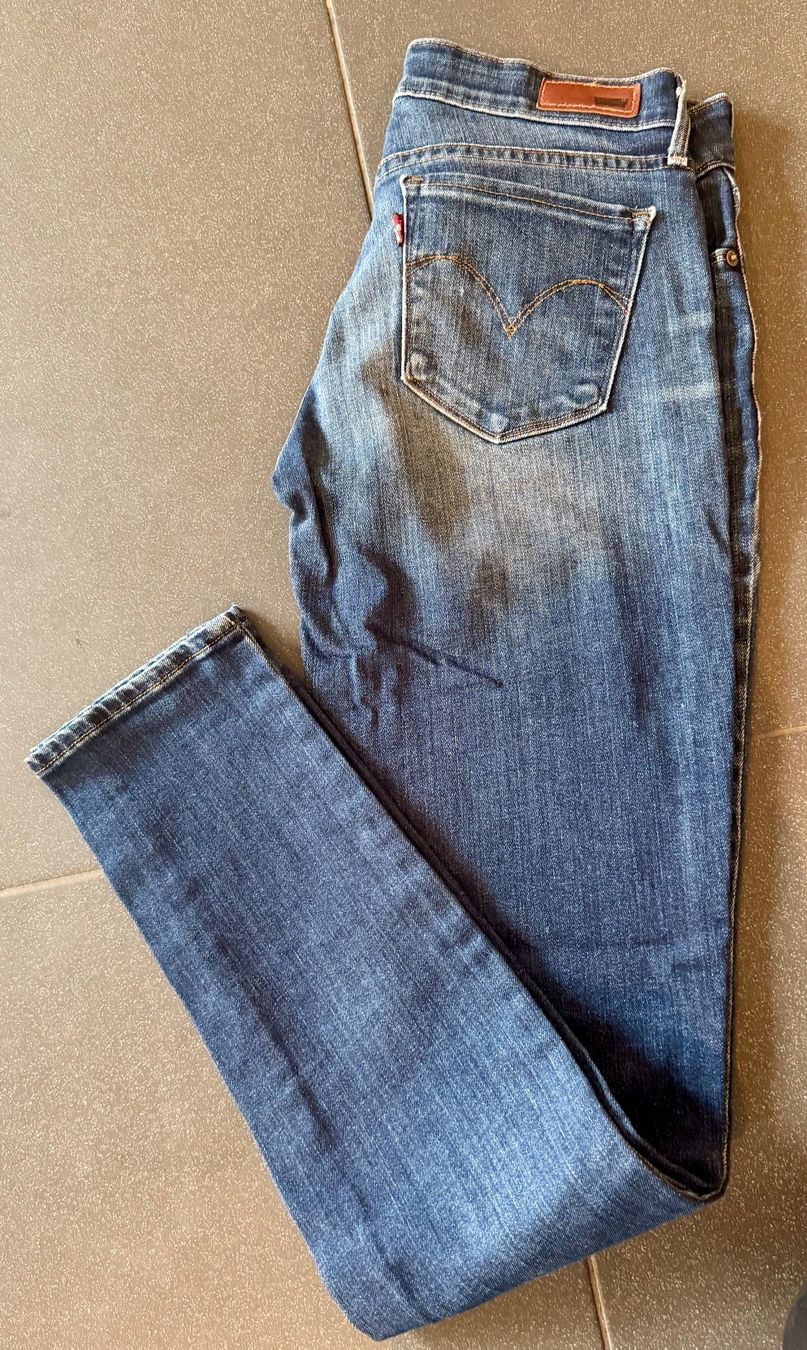 Levi's Jeans: Klassische Levi’s Jeans 26 – Usato da Bern venduto da Tar_z9zd 2