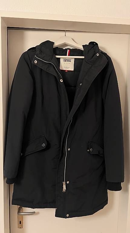 Giacche: Nagelneue Tommy Hilfiger Jacke  – Usato da  venduto da  2