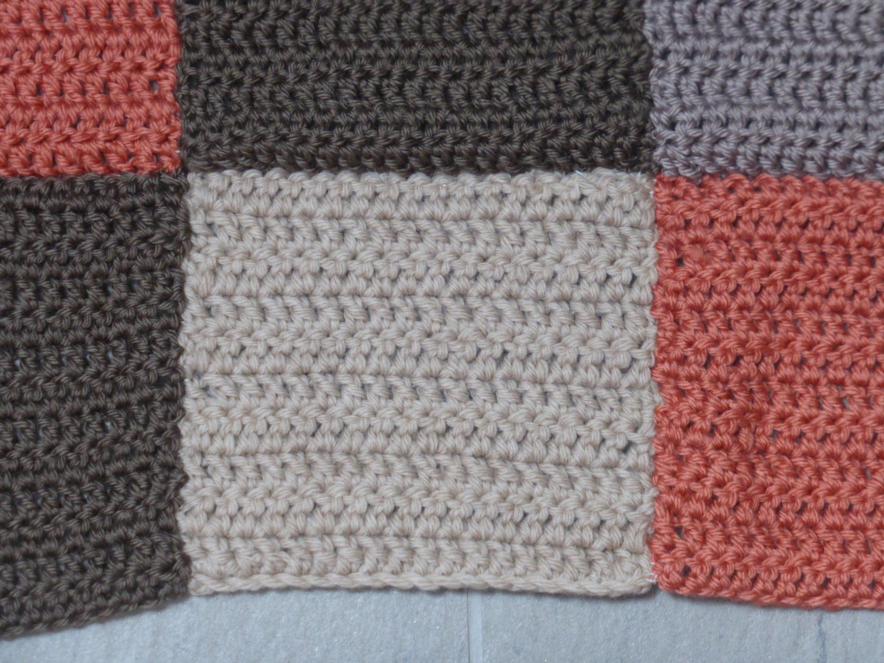 Coperte: Babydecke Unisex Handgestrickt – Nuovo (secondo la descrizione) da Kefikon TG venduto da sandragruen 1