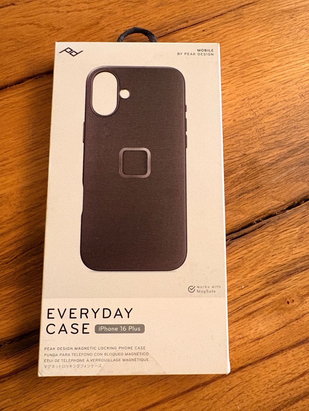Peak Design Cover & Protezioni schermo: Peak Design Everyday Case, Iphone 16 Plus – Nuovo e nell'imballaggio originale da Zürich venduto da FFslayer