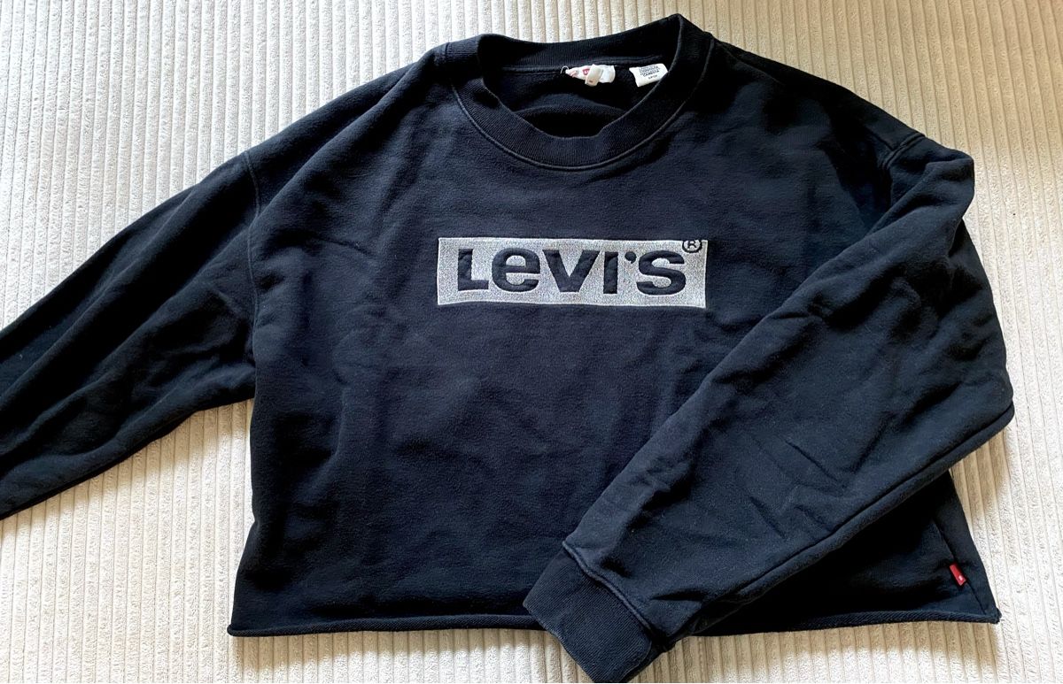 Levi's Maglioni & Felpe: Levis Pullover Sweatshirt Oberteil Schwarz Black Noir Gr. S – Usato da Langnau am Albis venduto da cynthia.jolene 1