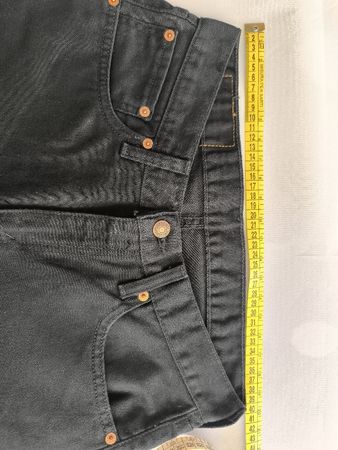 Jeans Levi Strauss 751 neri taglia W30 L30 usati slon1 volta