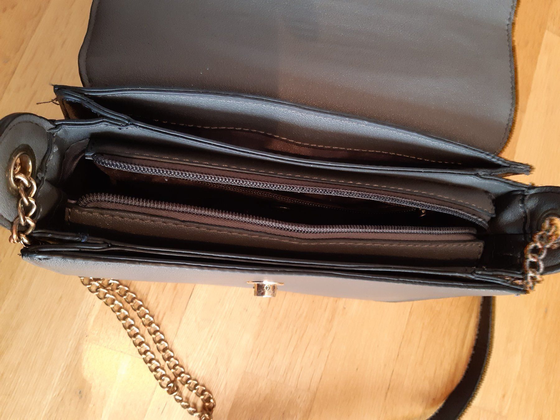 Borse da donna: Tasche  ist Neu – Nuovo (secondo la descrizione) da Landquart venduto da Snug01 2