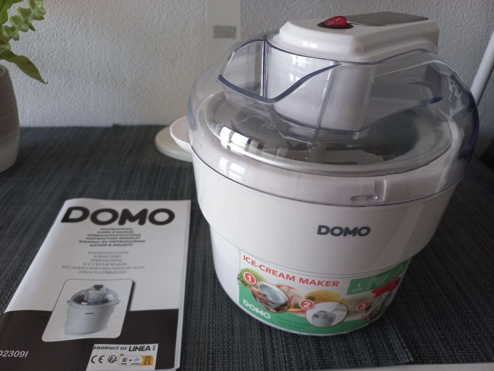 Küchengeräte: Eis Maschine Domo – Gebraucht aus Ziegelbrücke von lumix03 1