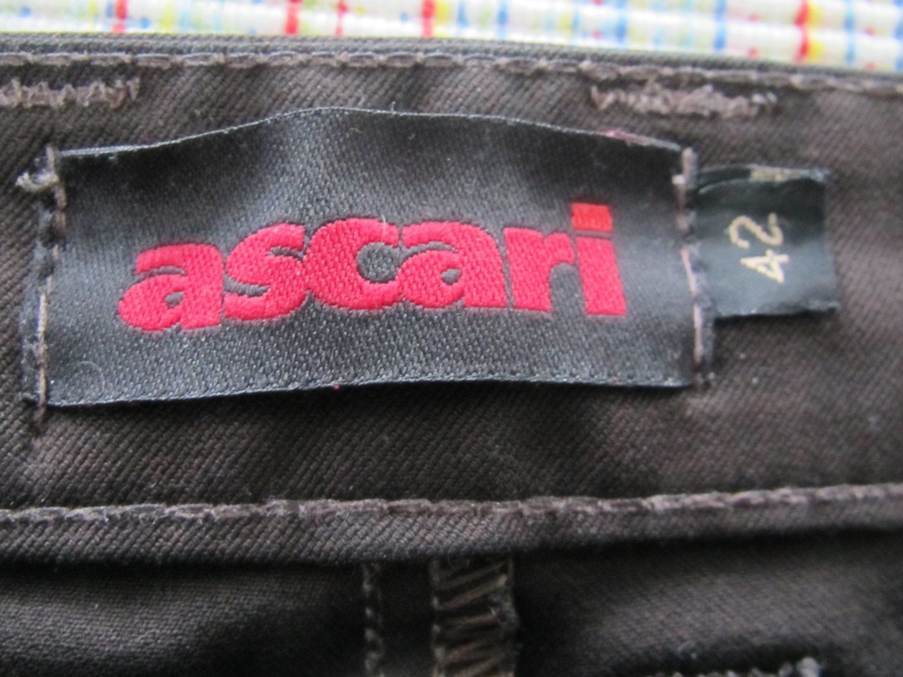 Pantaloni: PANTALON D'HIVER ASCARI – Usato da Murten venduto da Selliot 2