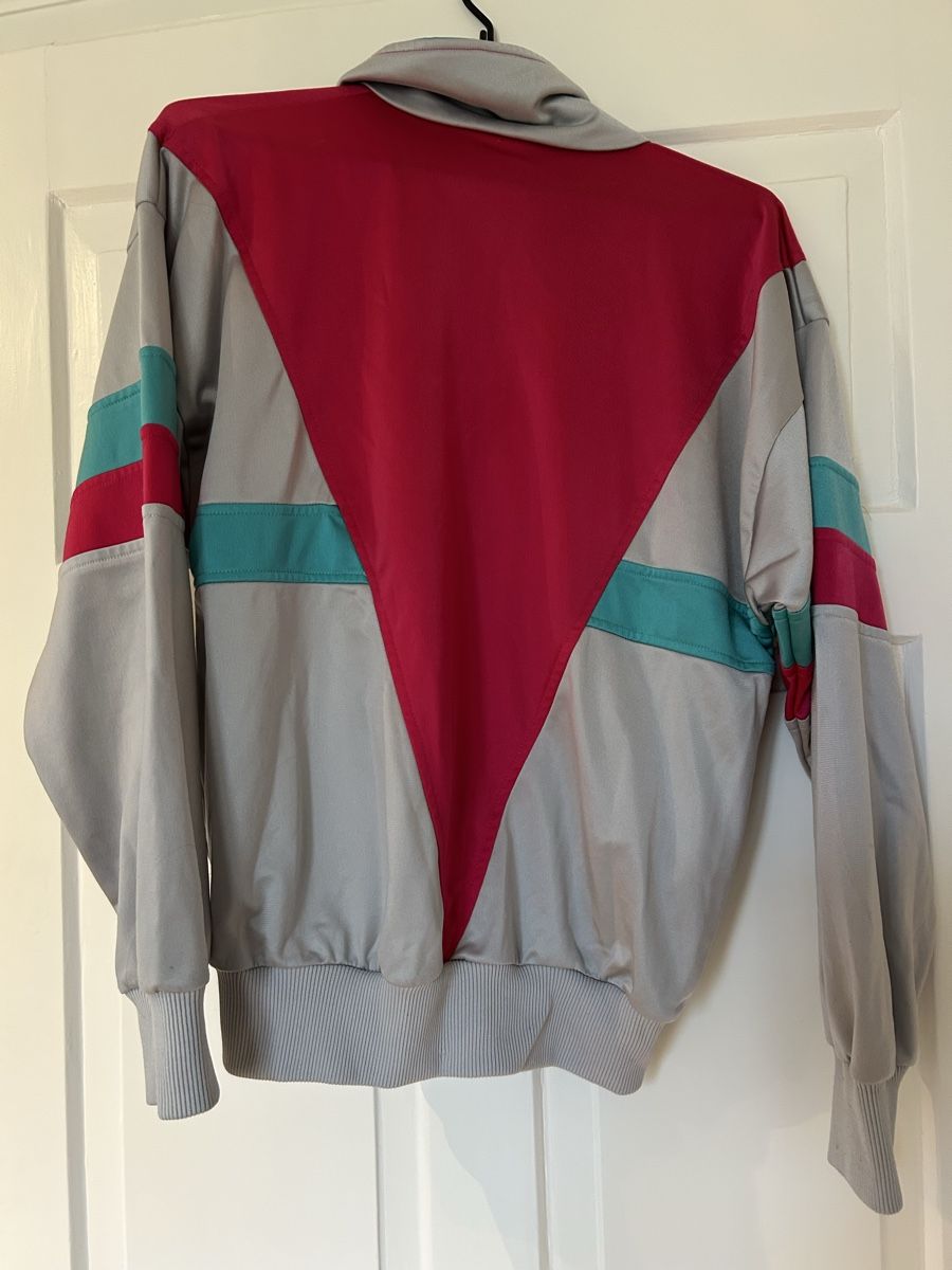 Jacken: Trainingsjacke Retro Grösse S   – Gebraucht aus St. Gallen von sus_br5y 2