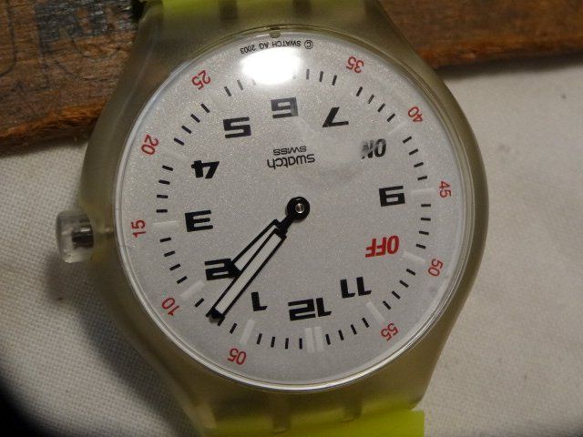 Swatch Montres: S.WATCH  HEREN GRÖÖSE UHR.QUARTZ.SWISS MADE.LÄÜFT--35x45 – D'occasion à zürich par ahmad01 7