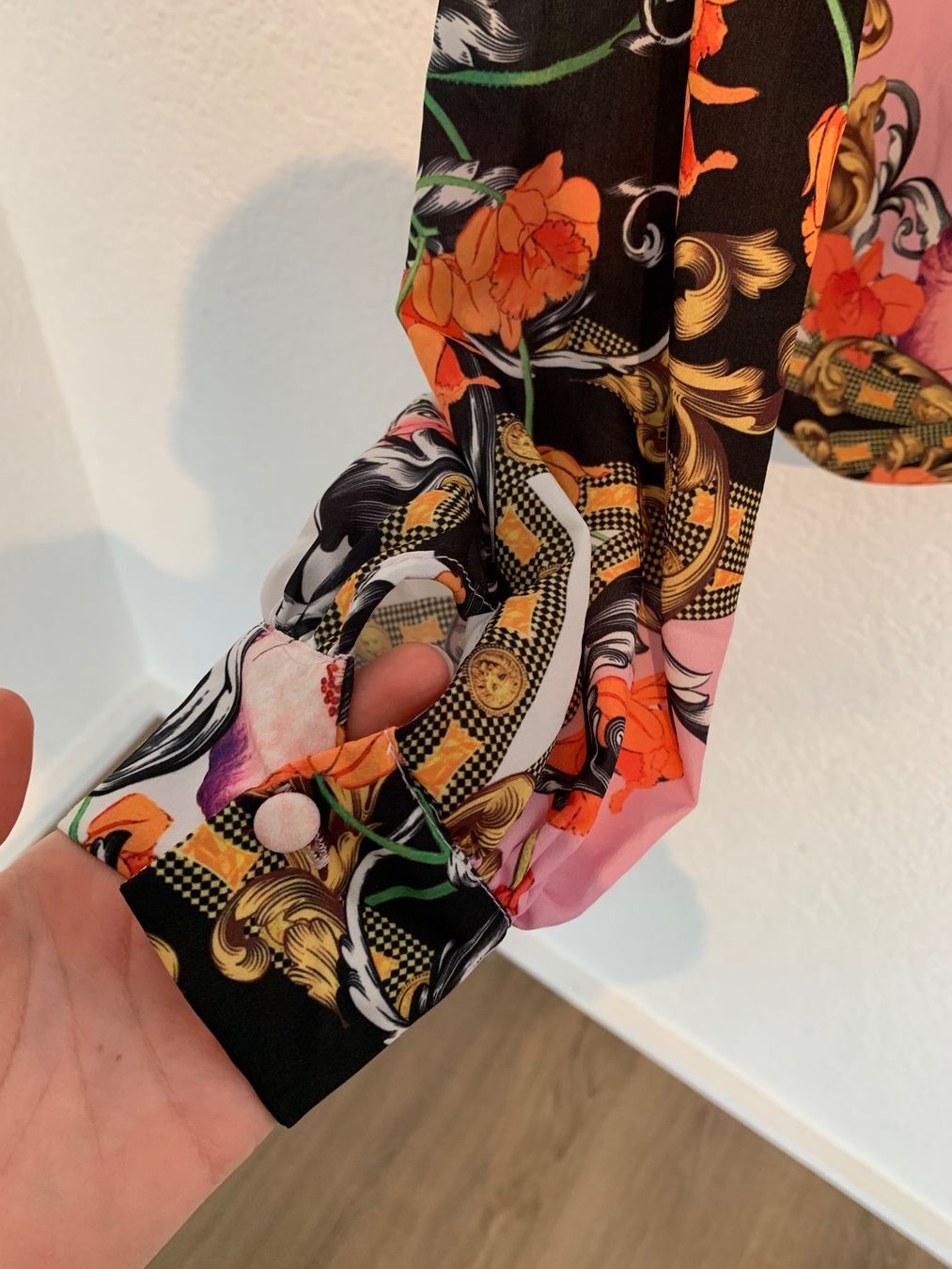 Asos Camicette: Asos Bluse Blumen Gr. 38 / M – Usato da Fislisbach venduto da KolibriSecondhand 5