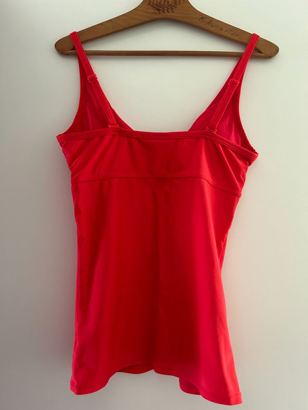 Costumi da bagno & Bikini: Schwimmoberteil, 42 C, Marke Extend – Usato da Binningen venduto da Rose_Basel