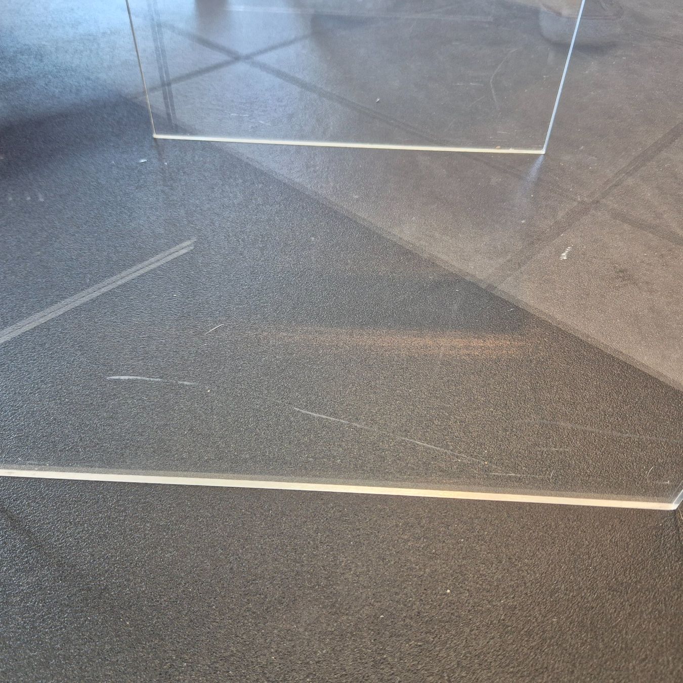Tische: 3er Set 1980 Plexiglas Acryl Coffee-Table Beistelltisch – Gebraucht aus Nottwil von Wondewa-Shop 6