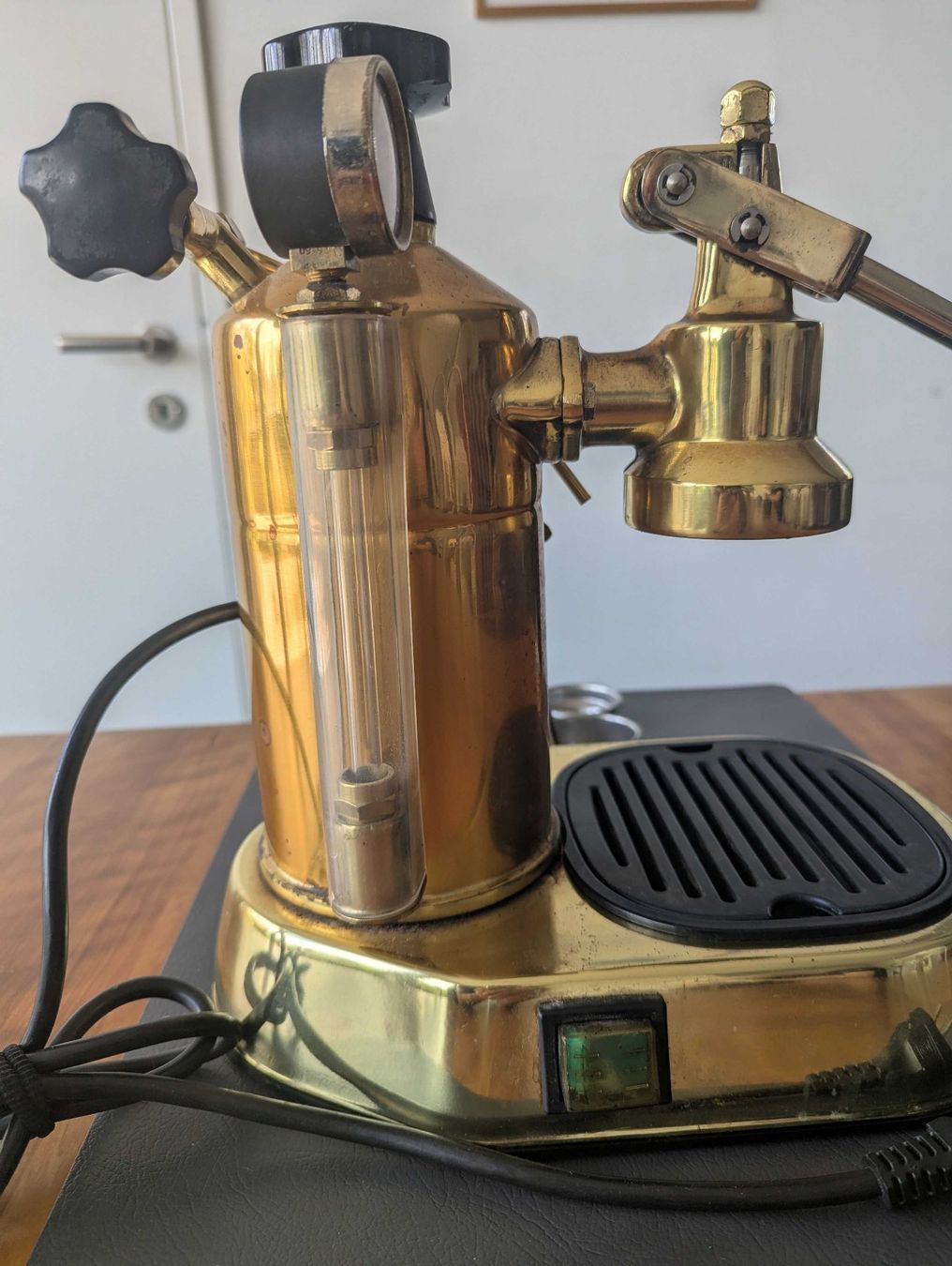 La Pavoni Kaffeemaschinen & Espressomaschinen: Pavoni Professional Messing – Gebraucht aus Zürich von Kurfirst7 3