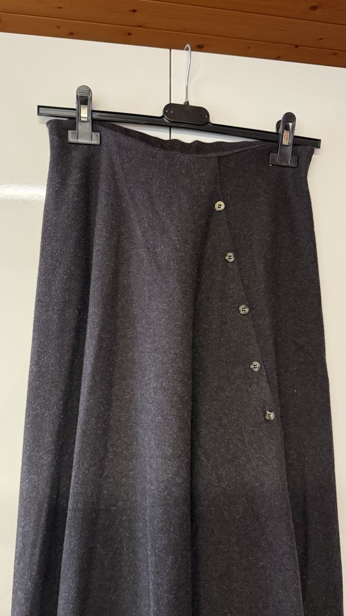 Lots de vêtements: Winterset Rock&Pullover gr S-M  – D'occasion à Haslen GL par rana04 6