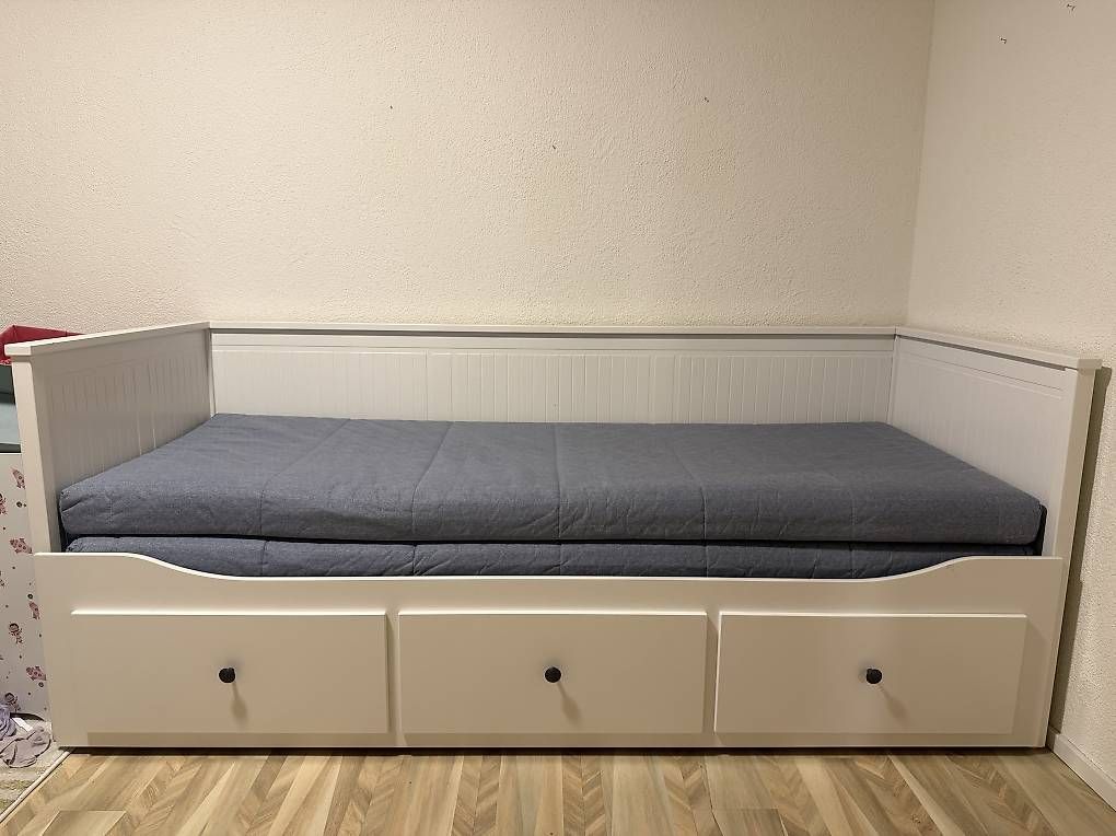 Lits: Bett – D'occasion à Tuggen par m.sc27