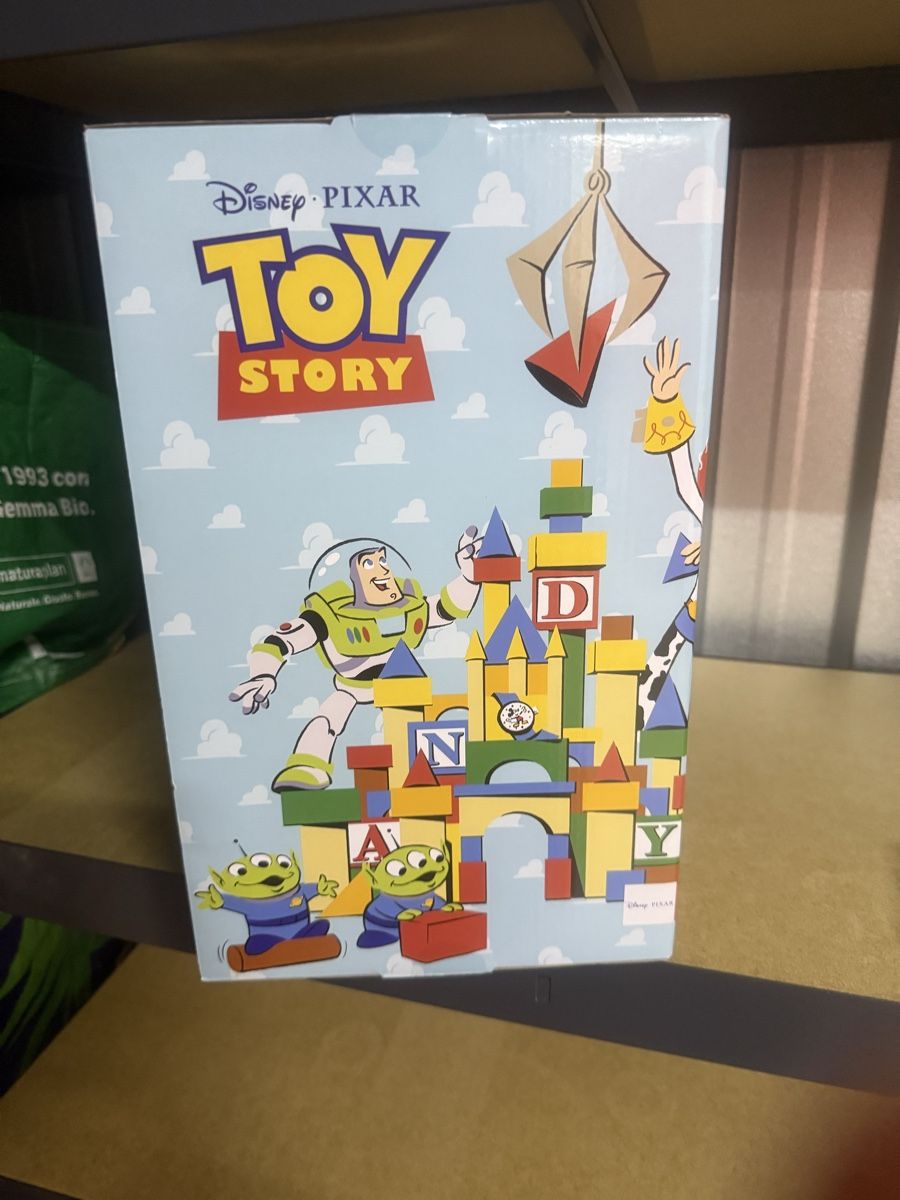 Disney Spielzeuge: Disney Pixar Pizza Planet Space Crane – Neu und originalverpackt aus Ecublens VD von charliecinquillo 2