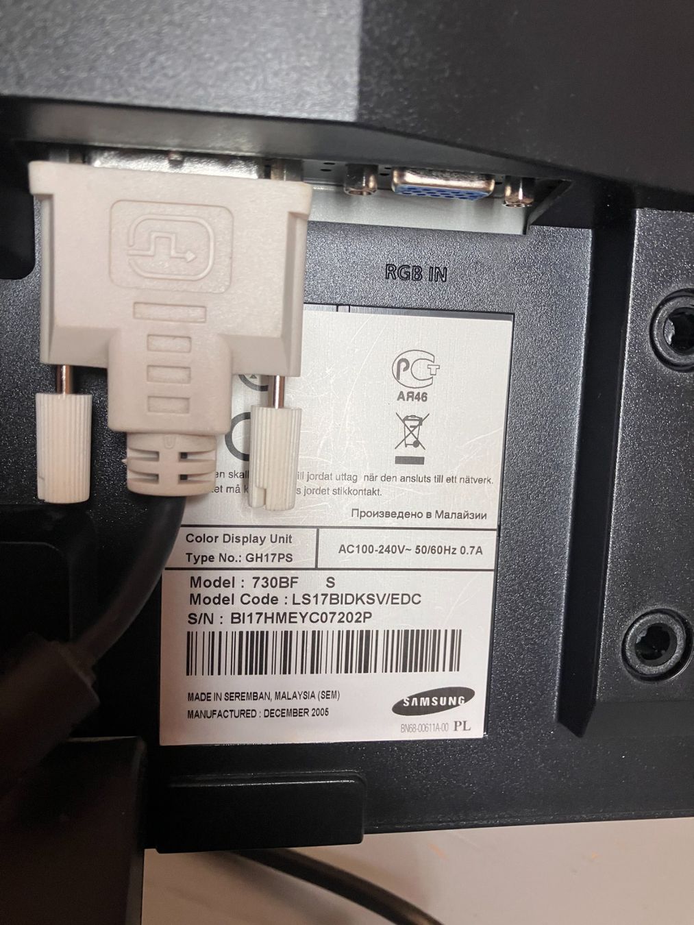Samsung Monitor: Samsung Monitor 17" - SyncMaster 730BF – Usato da Dietlikon venduto da Tschillig 1